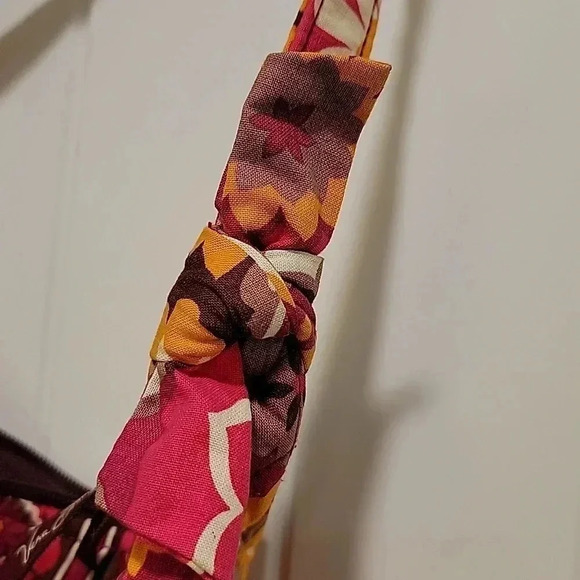 Vera Bradley Carnaby Olivia 2009 Shoulder Bag - Picture 5 of 9